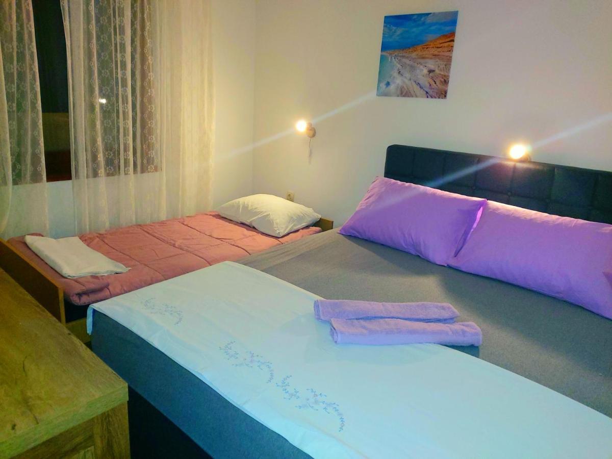 Apartman Arija-Pino Vodice Exteriör bild
