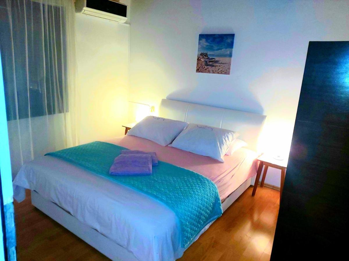 Apartman Arija-Pino Vodice Exteriör bild