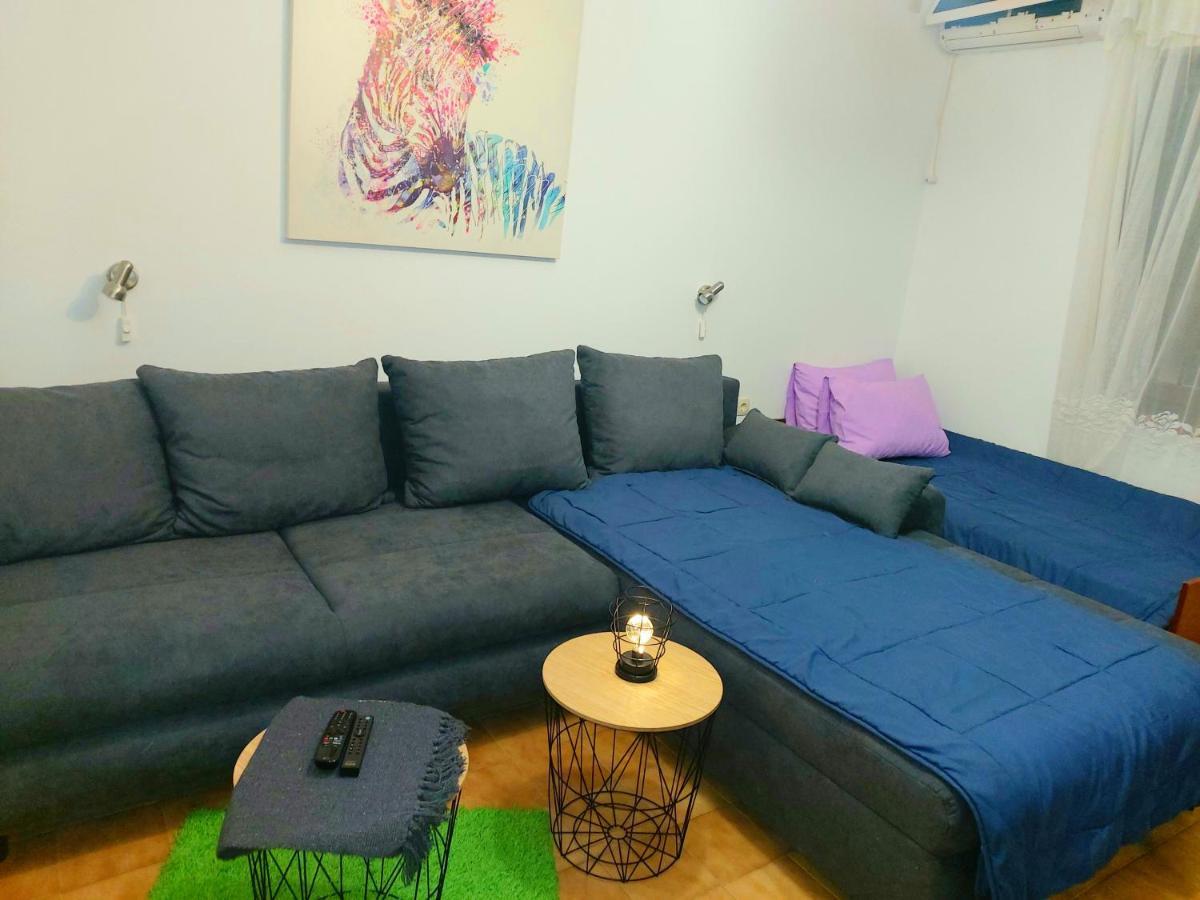 Apartman Arija-Pino Vodice Exteriör bild