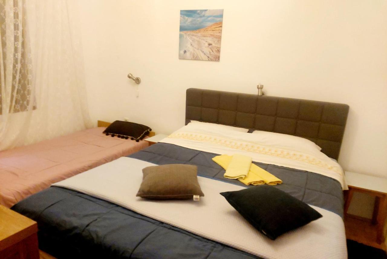Apartman Arija-Pino Vodice Exteriör bild